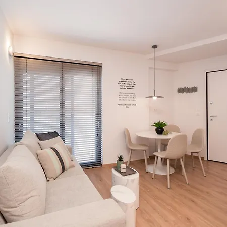 Kosmos Luxury Residences Athens Room photo