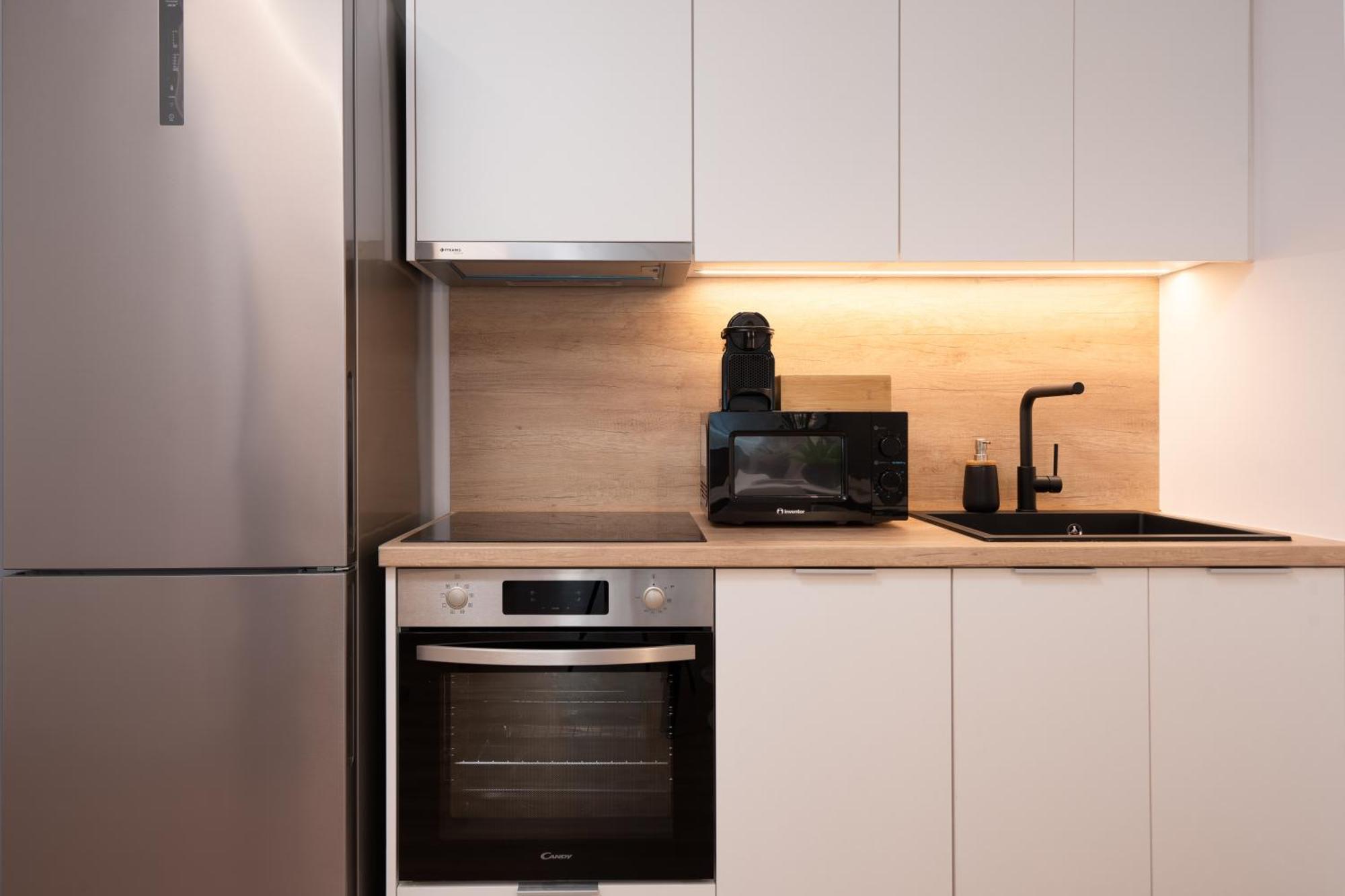 Kosmos Luxury Residences Apartment *