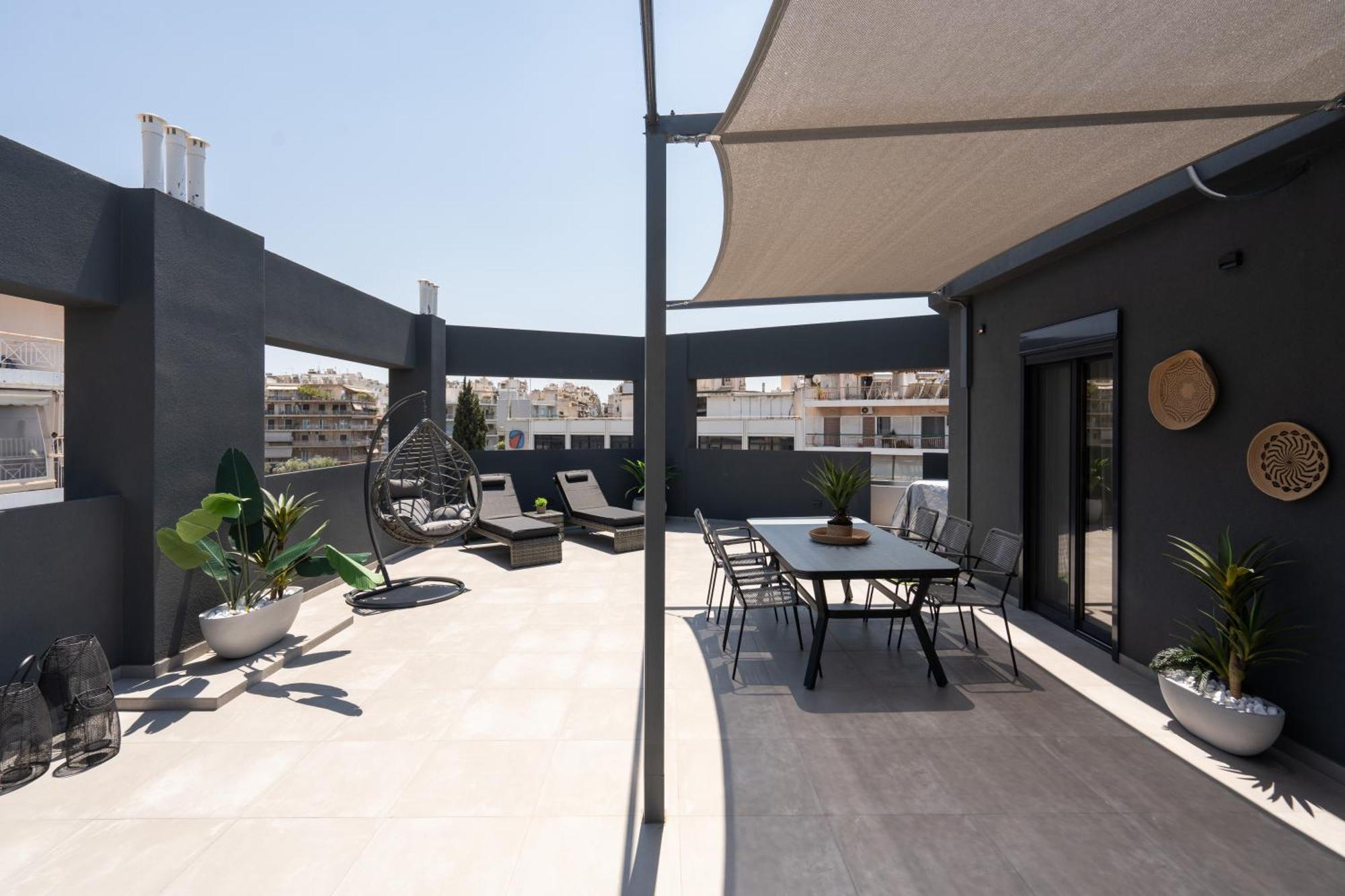 Kosmos Luxury Residences Apartment